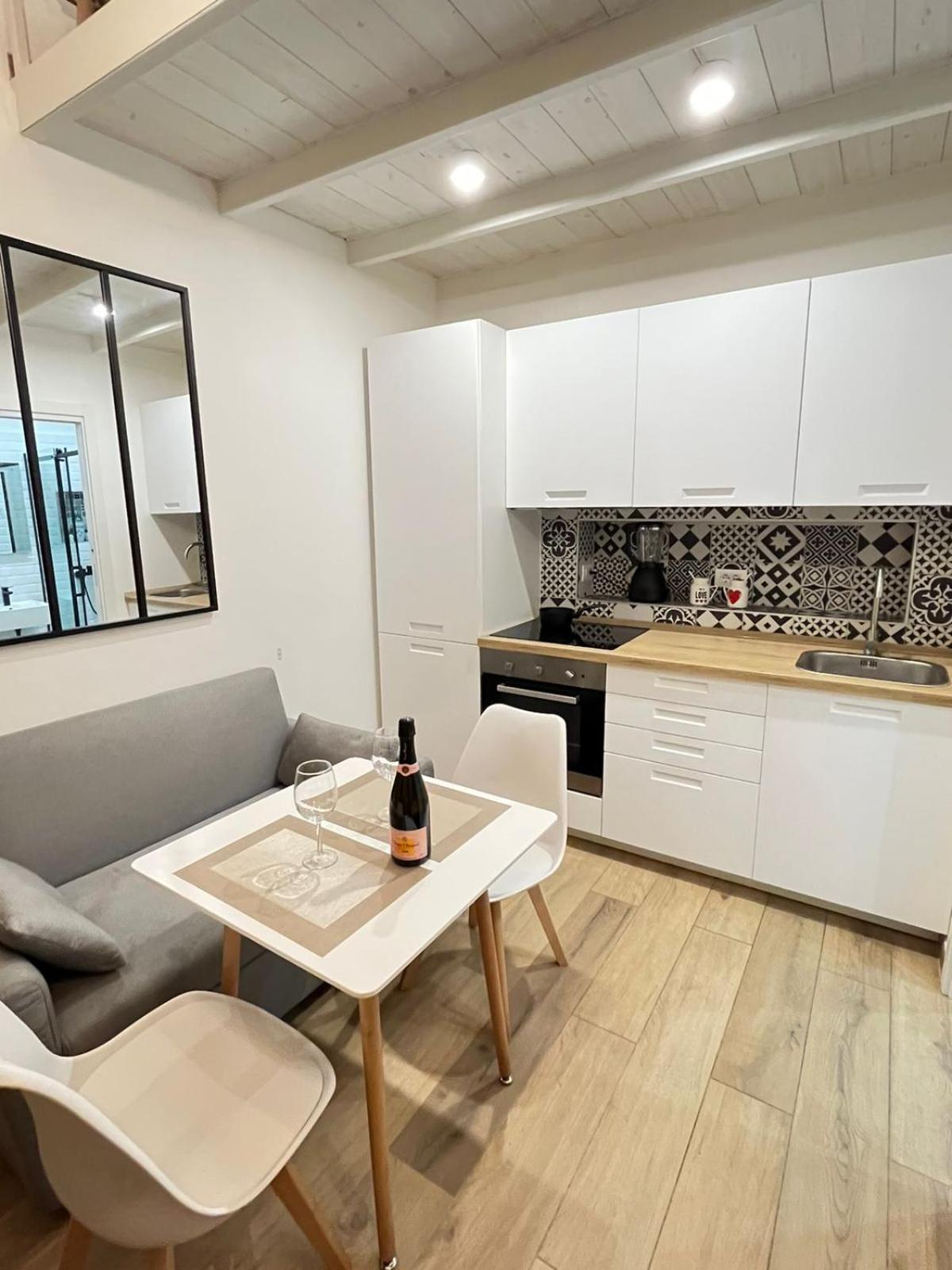 Festa Apartment